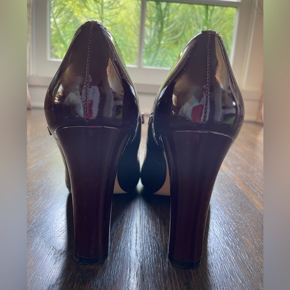 DUNE of London classic burgundy patent Mary Jane heels. - Picture 11 of 16